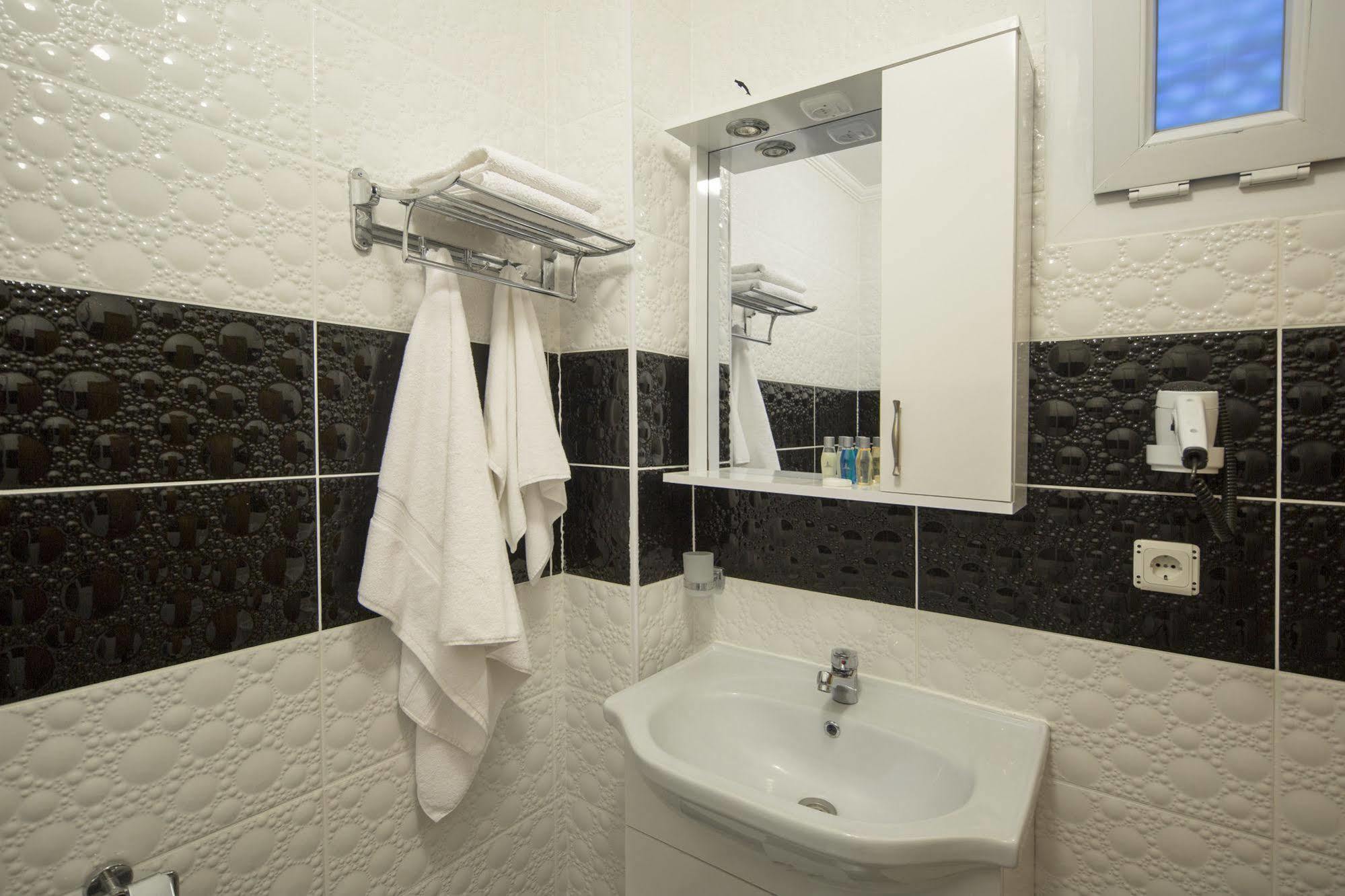Istanbul Hotel Bodrum Türkbükü Esterno foto