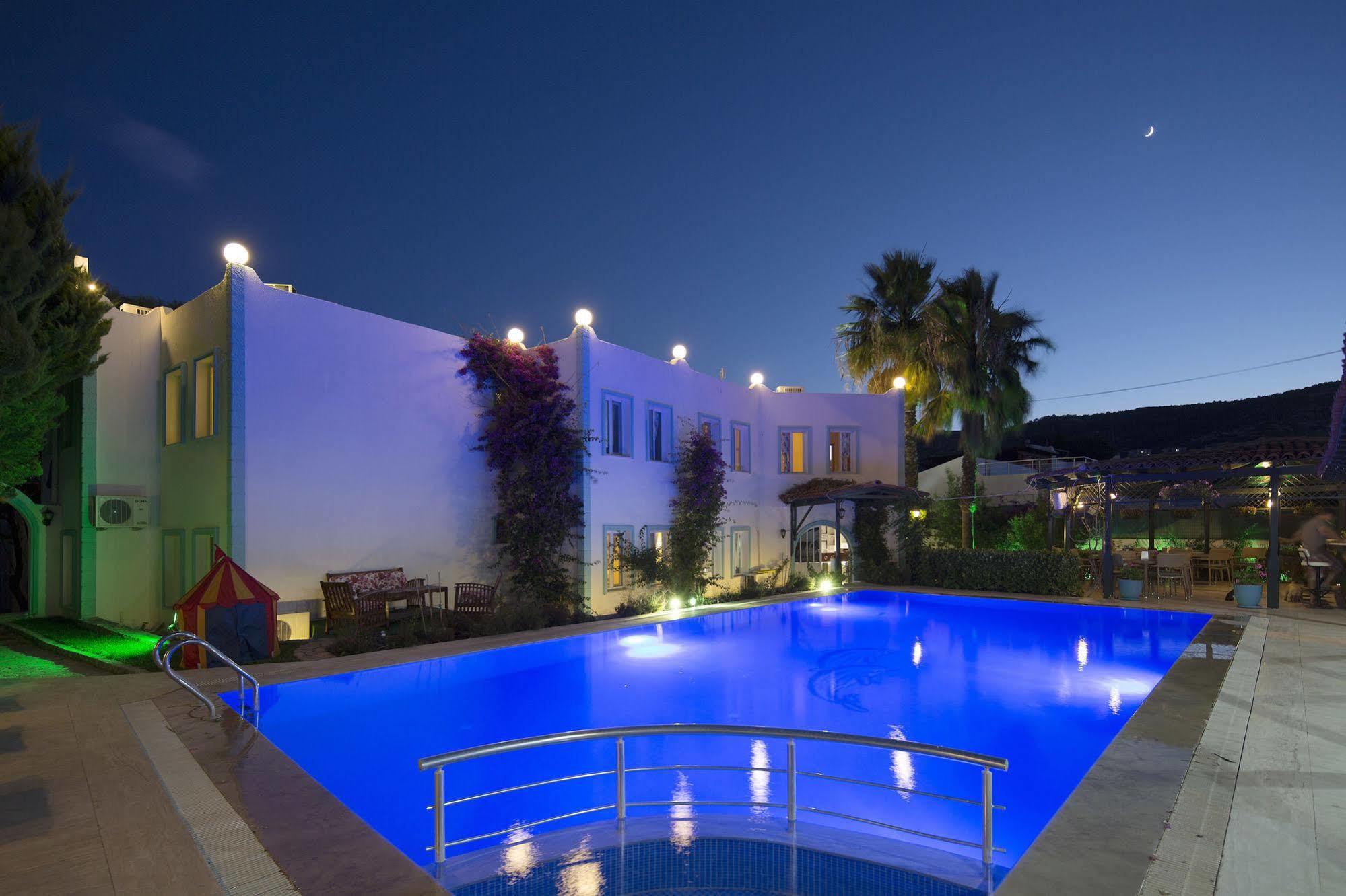 Istanbul Hotel Bodrum Türkbükü Esterno foto